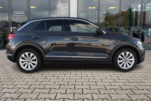 Volkswagen T-Roc 1.5 TSI Sport | ACC | Winter Pakket | DAB |