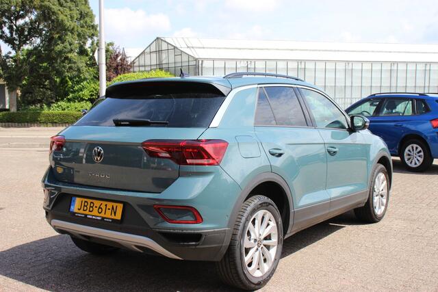 Volkswagen T-Roc 1.5 TSI Life Edition DSG Automaat | PDC | Keyless |