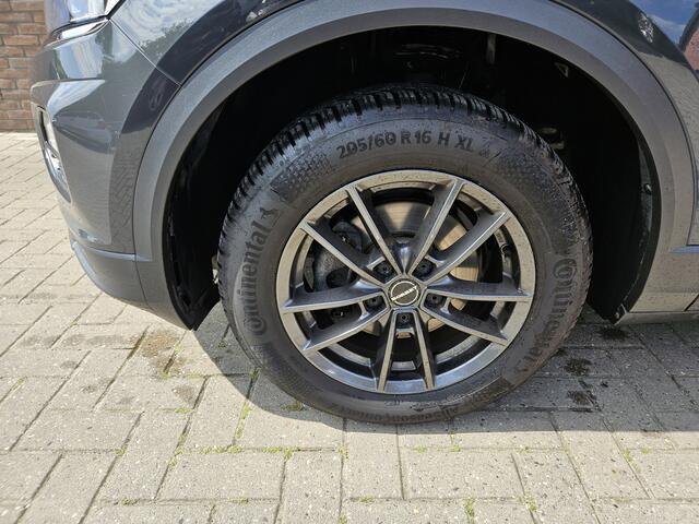 Volkswagen T-Roc 1.5 TSI Style