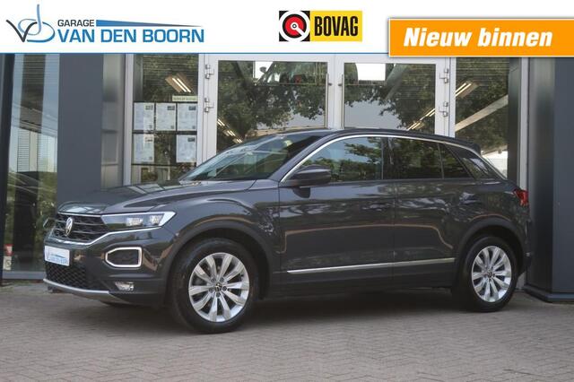 Volkswagen T-Roc 1.5 TSI 150PK, Trekhaak, Navi, Apple Carplay/ Android Auto, etc.