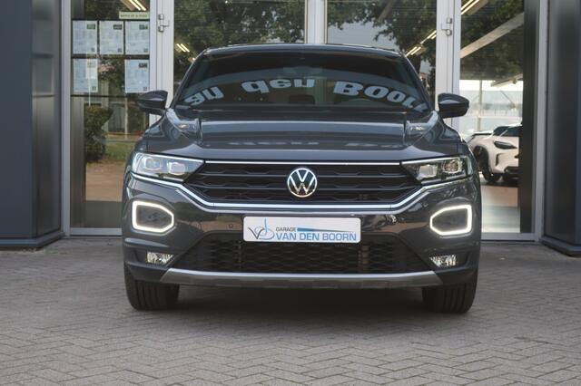 Volkswagen T-Roc 1.5 TSI 150PK, Trekhaak, Navi, Apple Carplay/ Android Auto, etc.
