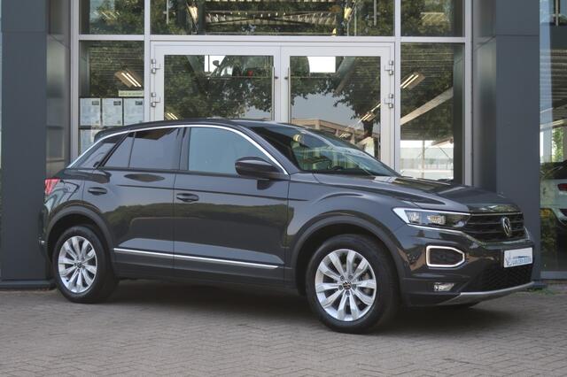 Volkswagen T-Roc 1.5 TSI 150PK, Trekhaak, Navi, Apple Carplay/ Android Auto, etc.