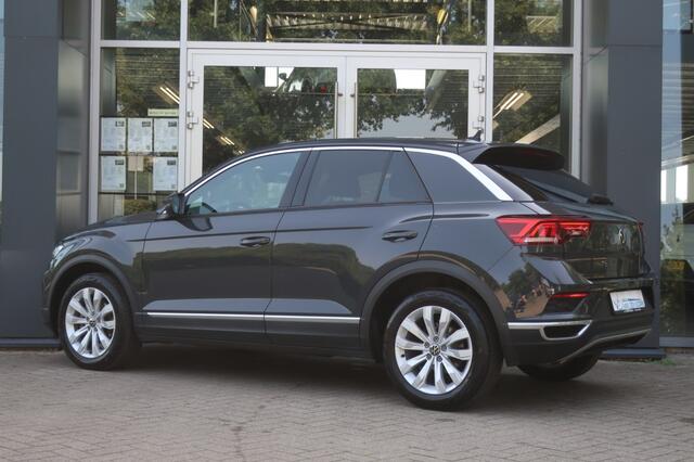 Volkswagen T-Roc 1.5 TSI 150PK, Trekhaak, Navi, Apple Carplay/ Android Auto, etc.