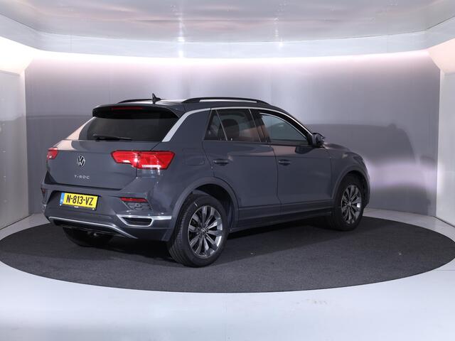 Volkswagen T-Roc 1.5 TSI Style 150 pk Automaat (DSG) | Navigatie | Parkeersensoren | Achteruitrijcamera | Adaptieve cruise control | Autom. airco |