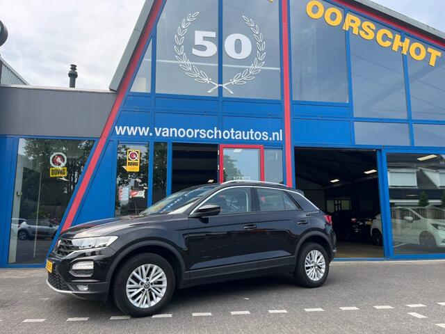 Volkswagen T-Roc 1.5 TSi 150pk Automaat Navi Carplay Airco bj2021