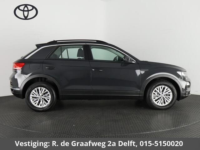 Volkswagen T-Roc 1.5 TSI Style | Apple Carplay & AndroidAUTO | Cruise Control | Camera | Parkeersensoren |