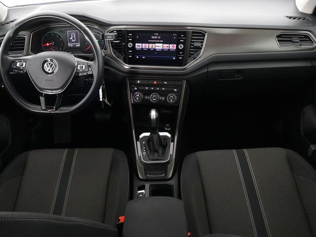 Volkswagen T-Roc 1.5 TSI Style | Apple Carplay & AndroidAUTO | Cruise Control | Camera | Parkeersensoren |