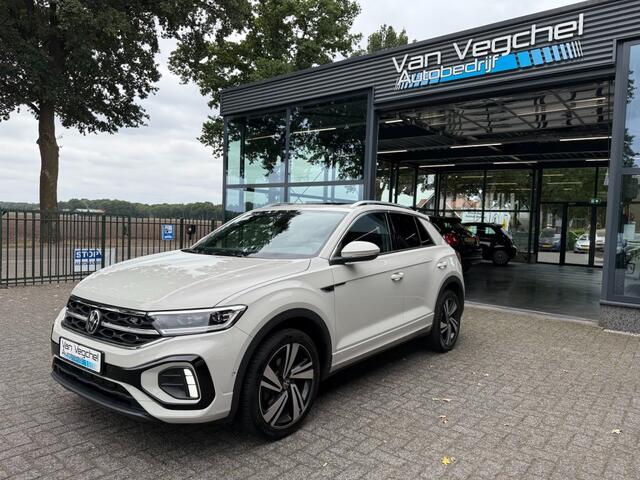 Volkswagen T-Roc 1.5 TSI R-LINE / MATRIX /PANORAMA /TREKHAAK / ADAPTIVE / VIRTUAL /MASSAGE