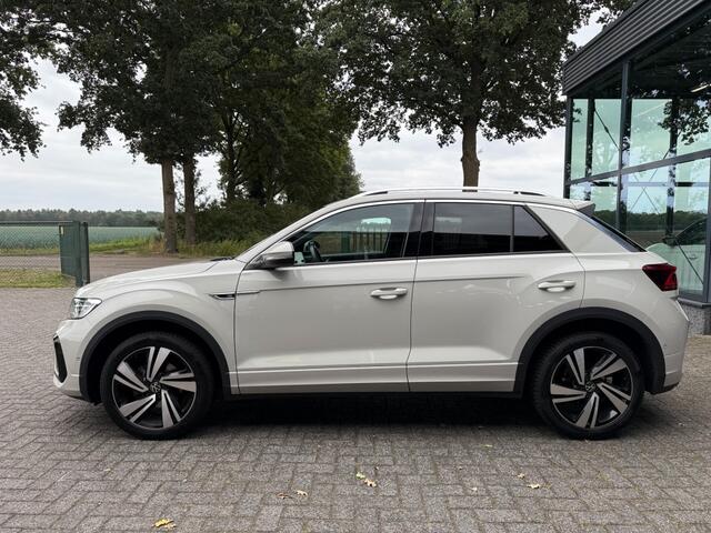 Volkswagen T-Roc 1.5 TSI R-LINE / MATRIX /PANORAMA /TREKHAAK / ADAPTIVE / VIRTUAL /MASSAGE