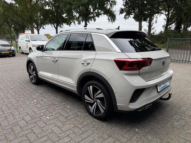 Volkswagen T-Roc 1.5 TSI R-LINE / MATRIX /PANORAMA /TREKHAAK / ADAPTIVE / VIRTUAL /MASSAGE