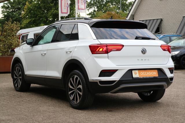 Volkswagen T-Roc 1.0 TSI Style | LED | Adaptive Cruise | Lane Assist |