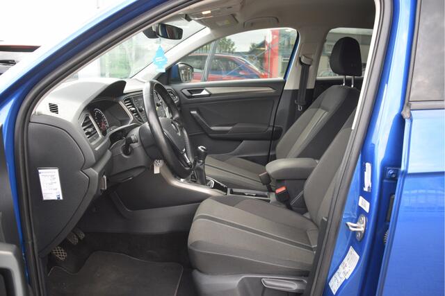 Volkswagen T-Roc 1.0 TSI Style Business Carplay | Adaptive cruise | 17 inch | DAB | Bluetooth | PDC