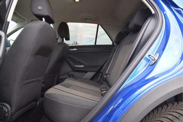 Volkswagen T-Roc 1.0 TSI Style Business Carplay | Adaptive cruise | 17 inch | DAB | Bluetooth | PDC