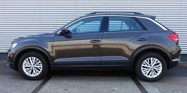Volkswagen T-Roc 1.0 TSi Style I NL-Auto I Airco I Cruise I Android/Apple I Trekhaak I