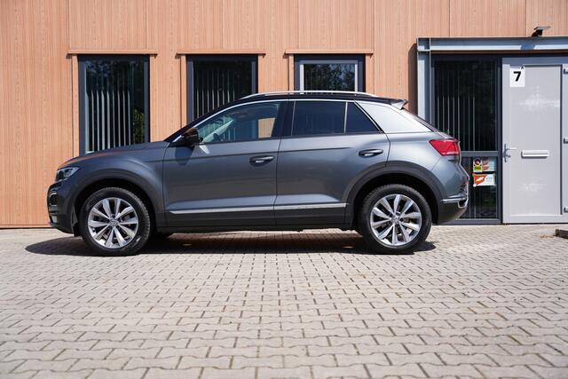 Volkswagen T-Roc 1.5 TSI Style | Facelift | Trekhaak | Camera