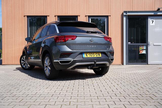 Volkswagen T-Roc 1.5 TSI Style | Facelift | Trekhaak | Camera