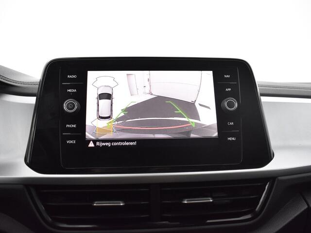Volkswagen T-Roc 1.5 Tsi 150pk DSG Life Edition · Camera · Dodehoeksensor · Apple/Android Car Play · Keyless · P-Sensoren · Park Assist · Garantie t/m 05-08-2028 of 100.000km