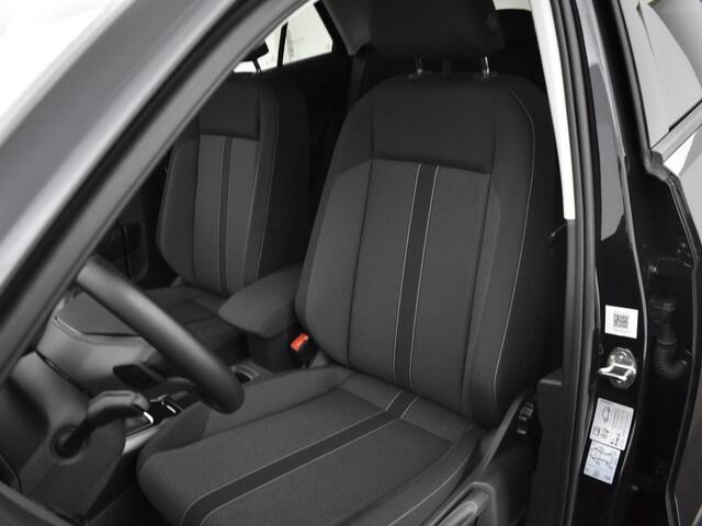 Volkswagen T-Roc 1.5 Tsi 150pk DSG Life Edition · Camera · Dodehoeksensor · Apple/Android Car Play · Keyless · P-Sensoren · Park Assist · Garantie t/m 05-08-2028 of 100.000km