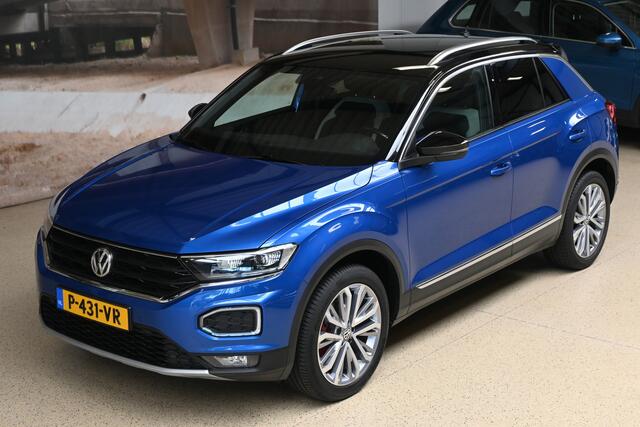 Volkswagen T-Roc 1.5 TSI 150pk Sport | Elek. klep | Trekhaak | Two-tone |