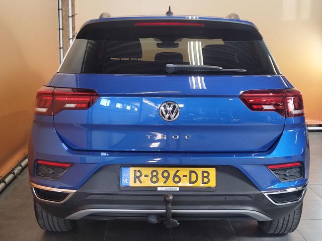 Volkswagen T-Roc 1.5 TSI Sport open dak | navi | carplay | cruise control | trekhaak
