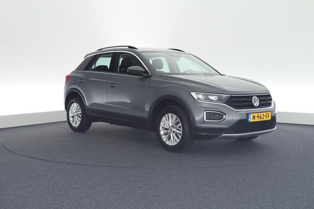 Volkswagen T-Roc 1.5 TSI 150pk DSG Style LED Virtual Cockpit Stoelverwarming