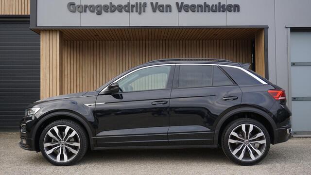 Volkswagen T-Roc 1.5 TSI 150PK DSG 3X R-Line Pano.Dak Virtual 19inch Suzuka LED Adaptive Cruise Control *79034km*