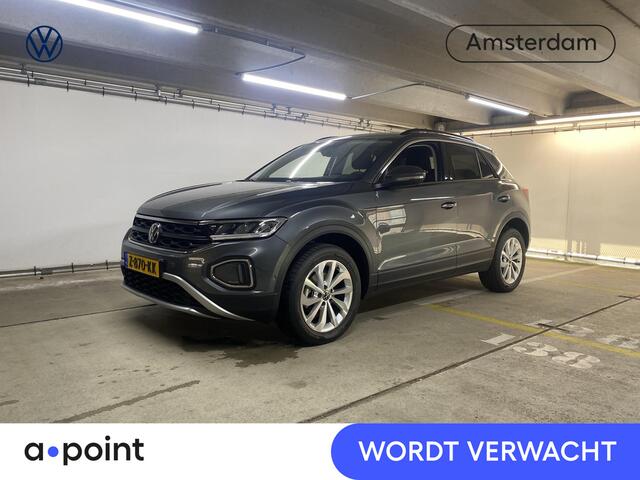 Volkswagen T-Roc 1.0 TSI Life Edition 110 pk | Verlengde garantie | Navigatie via App | Parkeersensoren (Park assist) | Achteruitrijcamera | LED koplampen |