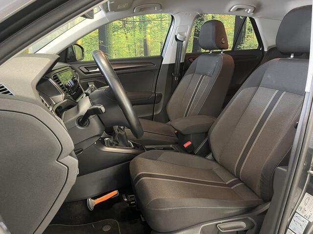 Volkswagen T-Roc 1.0 TSI Style | Trekhaak | Adaptieve Cruise Control | Parkeersensoren | Apple Carplay/Android Auto | Lane Assist | Navigatie | DAB | Airconditioning |