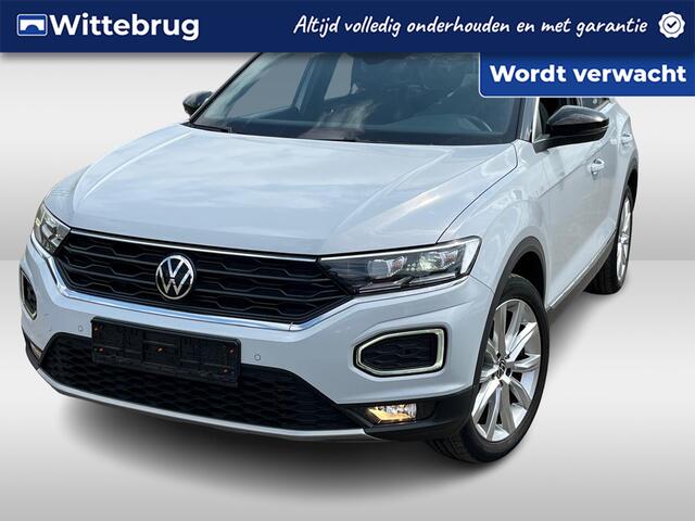 Volkswagen T-Roc 1.5 TSI 150pk DSG Sport / Panorama Dak / Virtual Cockpit / LED / Elek Achterklep / Camera / Zwart dak / 18'' LMV
