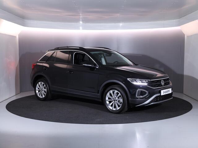 Volkswagen T-Roc 1.0 TSI Life Edition 110 pk | Verlengde garantie | Navigatie via App | Parkeersensoren (Park assist) | Achteruitrijcamera | LED koplampen |