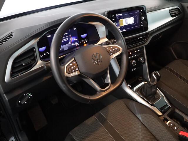 Volkswagen T-Roc 1.0 TSI Life Edition 110 pk | Verlengde garantie | Navigatie via App | Parkeersensoren (Park assist) | Achteruitrijcamera | LED koplampen |