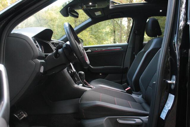 Volkswagen T-Roc 1.5 TSI Sport | Pano | ACC