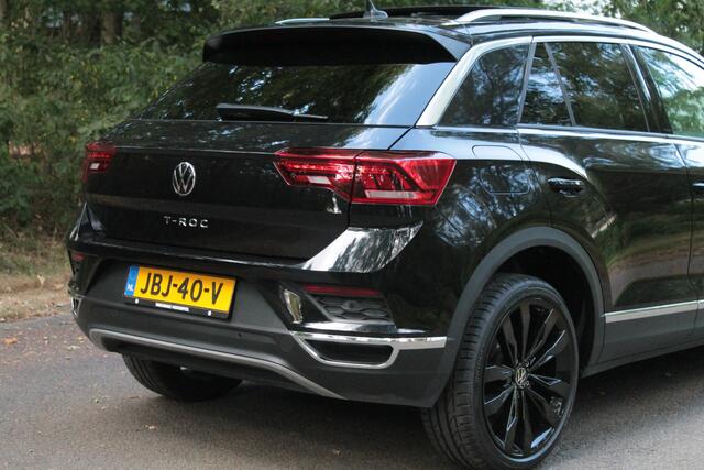 Volkswagen T-Roc 1.5 TSI Sport | Pano | ACC