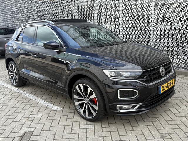 Volkswagen T-Roc 1.5 TSI R-line / Digitaal dashboard / Navigatie / Trekhaak / Bearlock / Suzuka 19 inch velgen /