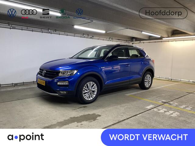 Volkswagen T-Roc 1.0 TSI Style Business 110 pk | Navigatie | Parkeersensoren | Adaptieve cruise control | Apple Carplay/Android Auto |