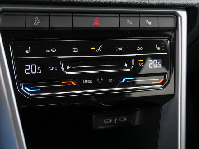 Volkswagen T-Roc 1.0 TSI Life Edition | APPLE CARPLAY | PDC |