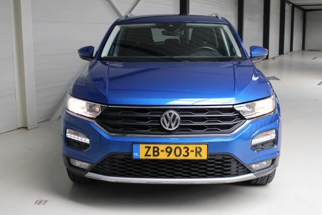 Volkswagen T-Roc 1.0 TSI Style Business Achteruitrijcamera | Climate Control | Active Info Display |