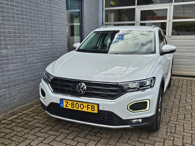 Volkswagen T-Roc 1.5 TSI Sport Inclusief Afleveringskosten