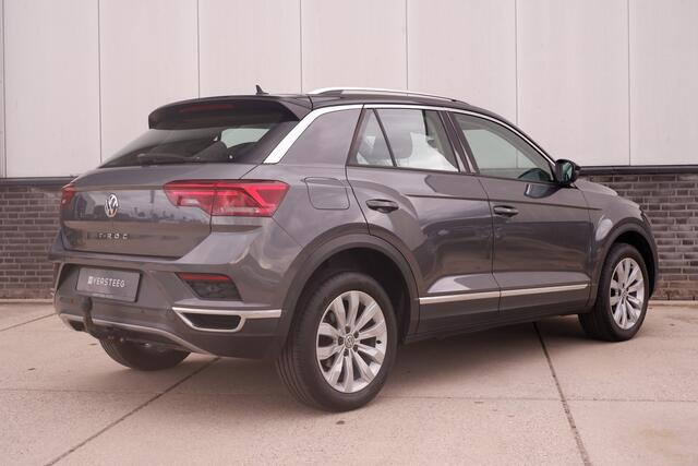 Volkswagen T-Roc 1.5 TSI Sport LED | Trekhaak | Carplay | Camera | Navi | Virtual Cockpit | PDC