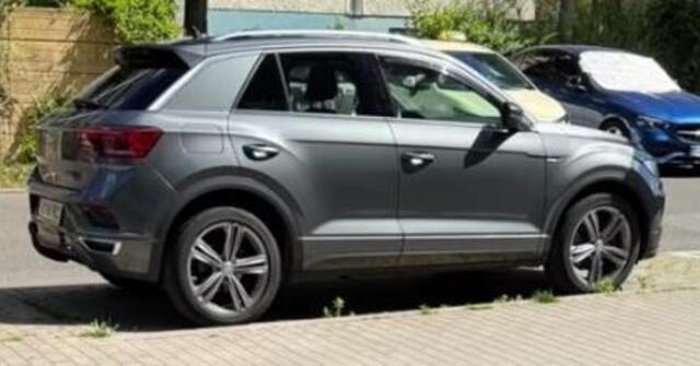 Volkswagen T-Roc 1.5 TSI R-LINE ADAP CRUISE AFB. TREKH VIRTL.