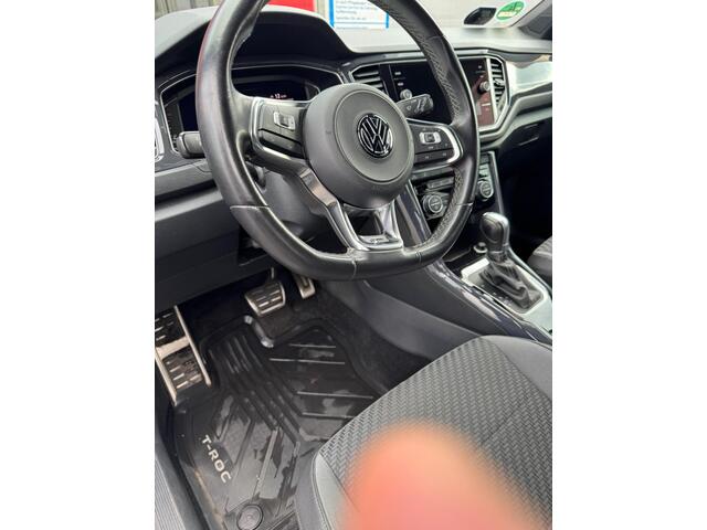Volkswagen T-Roc 1.5 TSI R-LINE ADAP CRUISE AFB. TREKH VIRTL.
