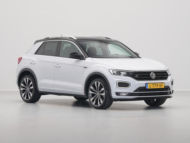 Volkswagen T-Roc 1.5 TSI 150pk DSG R-Line Business Navigatie Carplay Camera 19" velgen Trekhaak Keyless 173