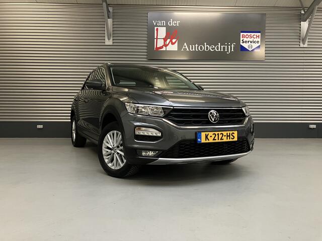 Volkswagen T-Roc 1.5 TSI STYLE/NAVI/CARPLAY/CLIMA/PDC/TREKH/ENZ