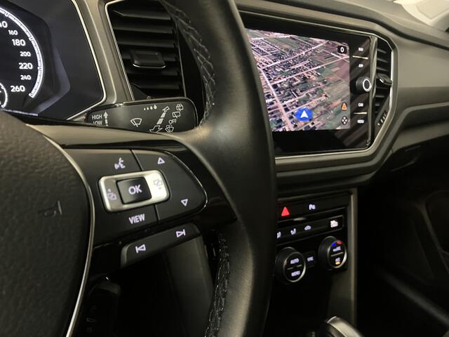 Volkswagen T-Roc 1.5 TSI STYLE/NAVI/CARPLAY/CLIMA/PDC/TREKH/ENZ