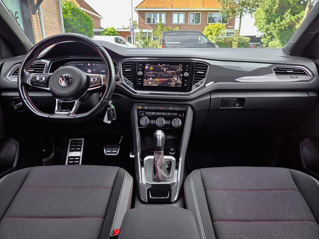 Volkswagen T-Roc R-LINE BETAAL NU 13.450 GRATIS 50/50 DEAL 2JR RENTEVRIJ FINANCIEREN