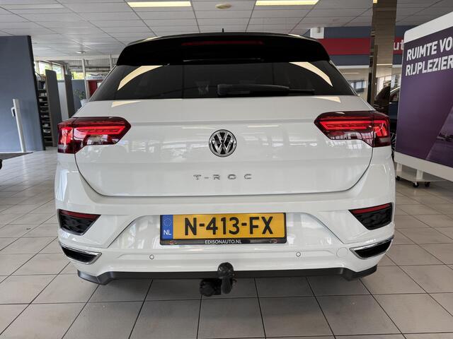 Volkswagen T-Roc 1.5 TSI DSG 150PK Sport R *LM19*PANO*TREKHAAK*NAVI