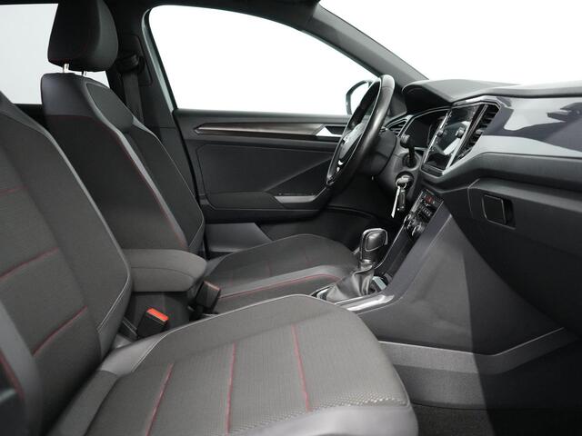 Volkswagen T-Roc 1.5 TSI Sport Business R-line | afneembare trekhaak | Vitual | Camera |