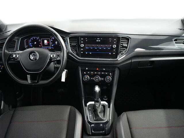 Volkswagen T-Roc 1.5 TSI Sport Business R-line | afneembare trekhaak | Vitual | Camera |