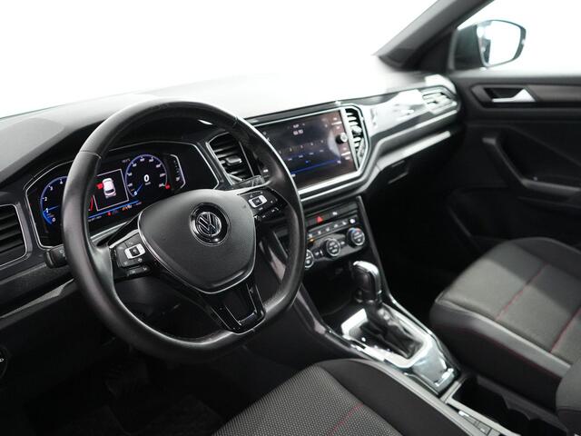 Volkswagen T-Roc 1.5 TSI Sport Business R-line | afneembare trekhaak | Vitual | Camera |