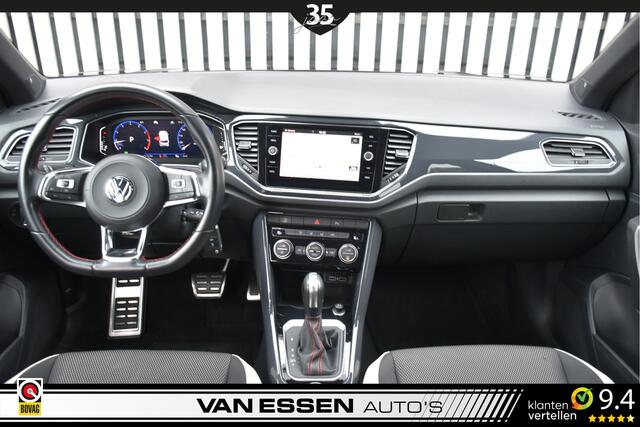 Volkswagen T-Roc 2.0 TSI 4Motion Sport Automaat Navigatie ACC Beats Audio Trekhaak NL-Auto!